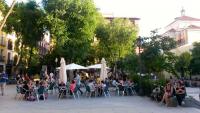 Imagine atasata: Plaza de Dos de Mayo.jpg